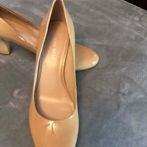 Beige Patent leather pumps
